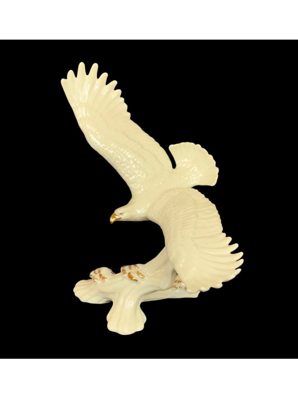 Lenox Precious Freedom Eagle Figurine Cream Porcelain Gold Accents Patriotic